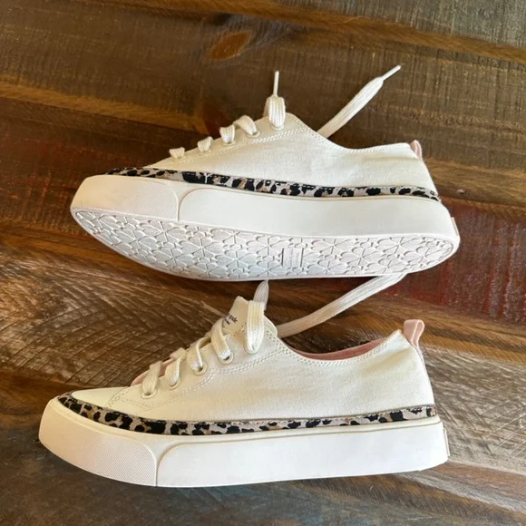 🔥👟👟KATE Spade! Kaia Leopard Print Trim Canvas Sneakers in cream-NEW!!👟👟🔥 - Picture 4 of 16
